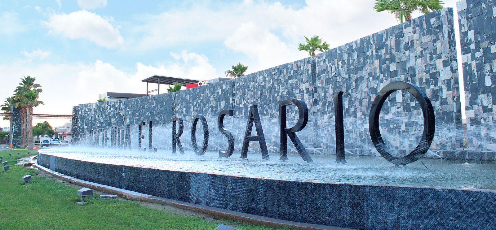 Fuente monumental Hacienda El Rosario